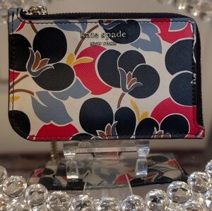 Kate Spade Medium L Zip Card Holder EUC